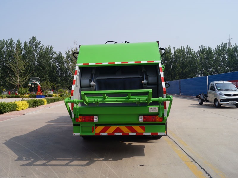 纯电动压缩式垃圾车 YYD5120ZYSCBEV(正后)